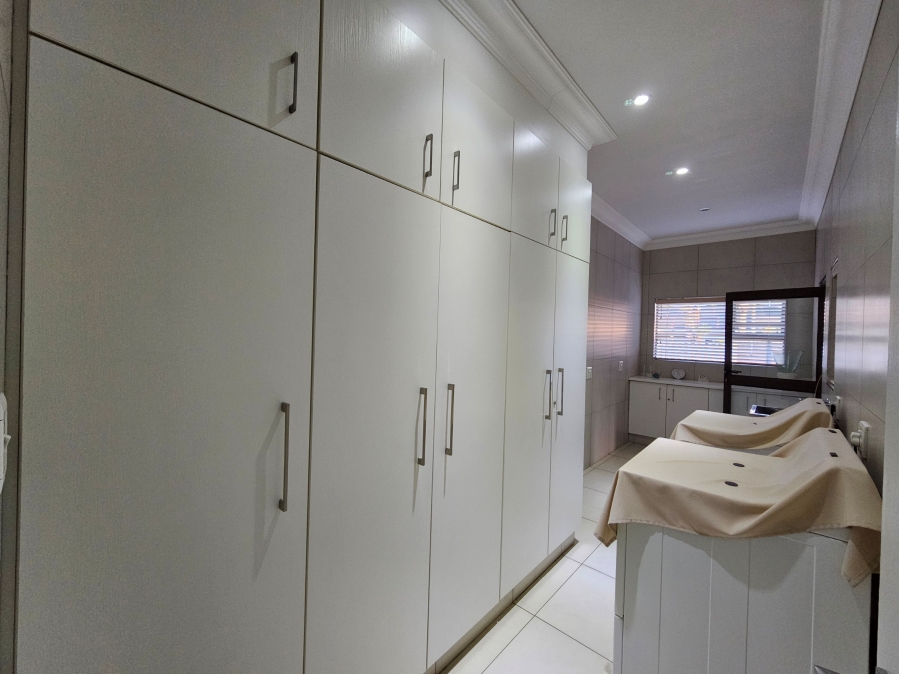 2 Bedroom Property for Sale in Flamwood North West